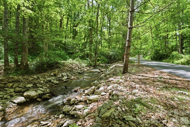 438 Serenity Mountain Road, Waynesville, NC 28786