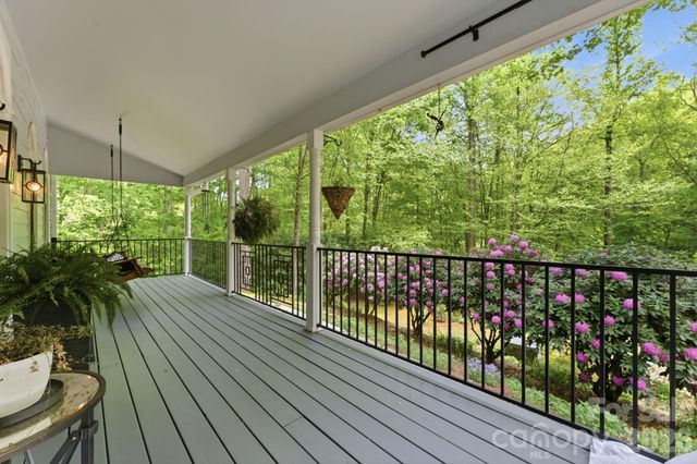 438 Serenity Mountain Road, Waynesville, NC 28786