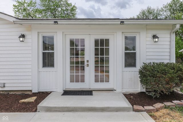 146 Parkview Drive, Whiteland, IN 46184