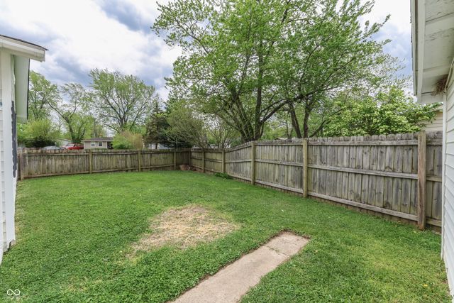 146 Parkview Drive, Whiteland, IN 46184