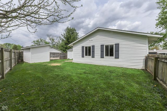 146 Parkview Drive, Whiteland, IN 46184
