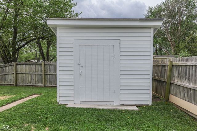 146 Parkview Drive, Whiteland, IN 46184