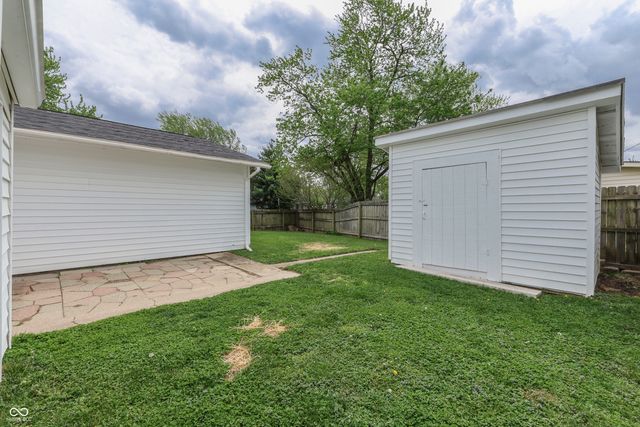 146 Parkview Drive, Whiteland, IN 46184