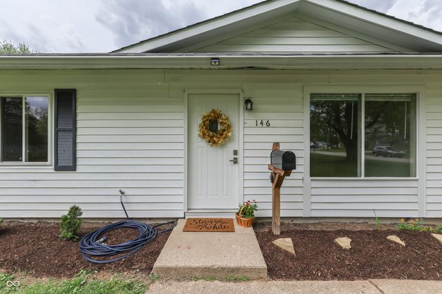 146 Parkview Drive, Whiteland, IN 46184