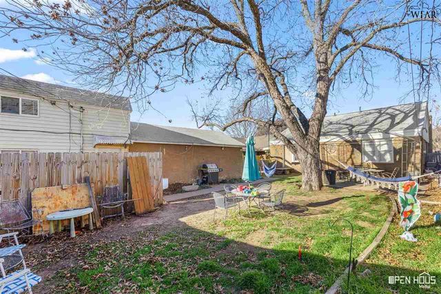 1705 BUCHANAN STREET, Wichita Falls, TX 76309
