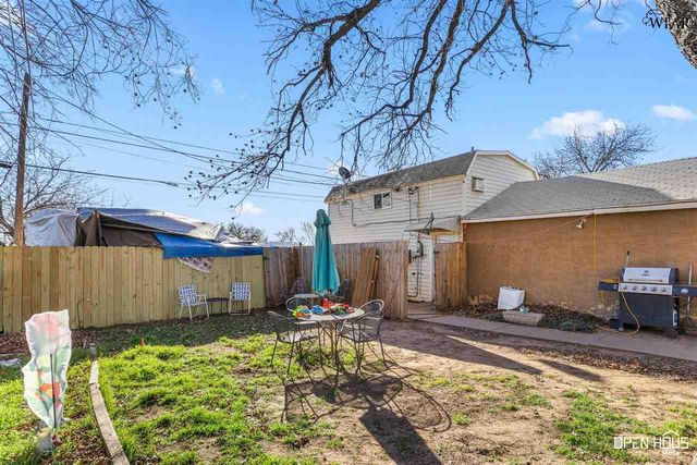 1705 BUCHANAN STREET, Wichita Falls, TX 76309