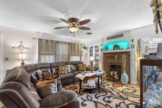 1705 BUCHANAN STREET, Wichita Falls, TX 76309