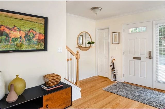 13 Independence Dr 13, Brookline, MA 02467