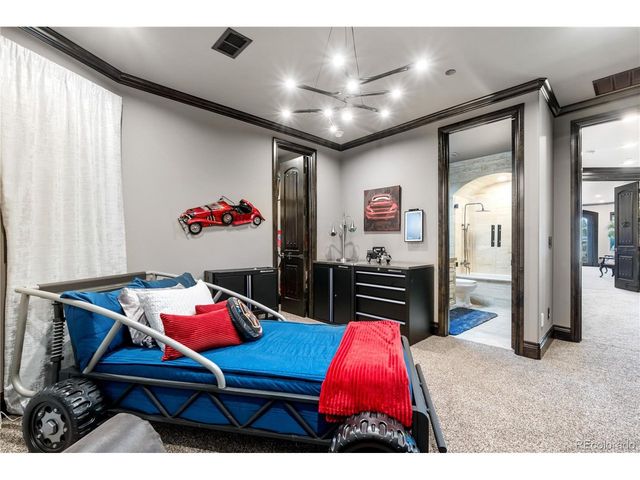 6771 Niwot Hills Dr, Niwot, CO 80503