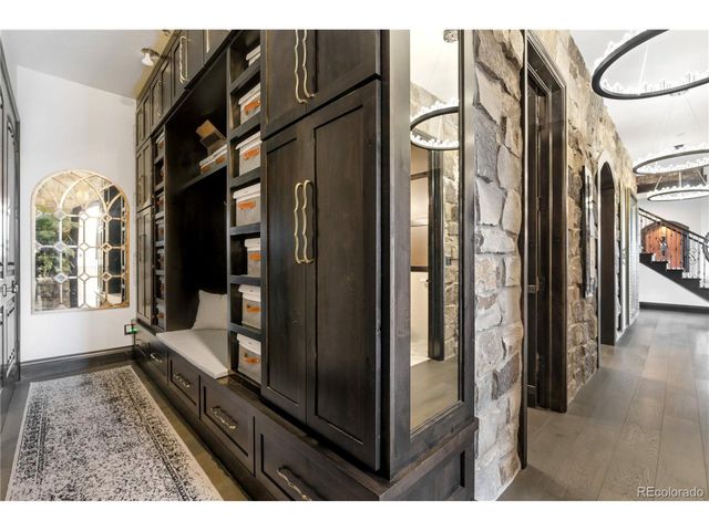 6771 Niwot Hills Dr, Niwot, CO 80503