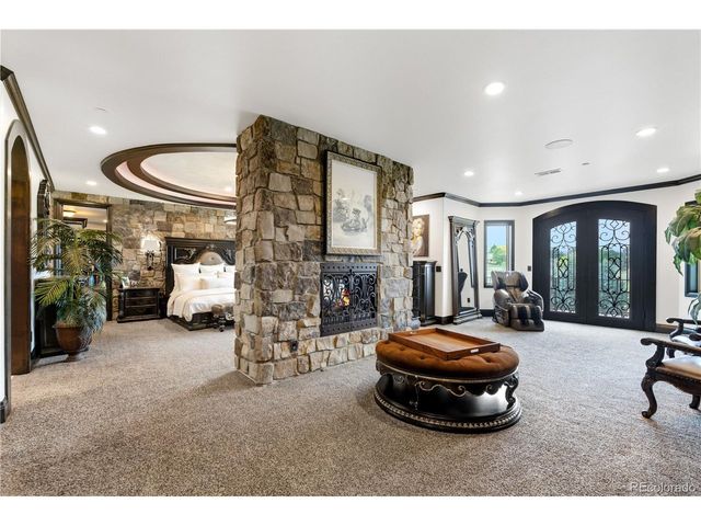 6771 Niwot Hills Dr, Niwot, CO 80503