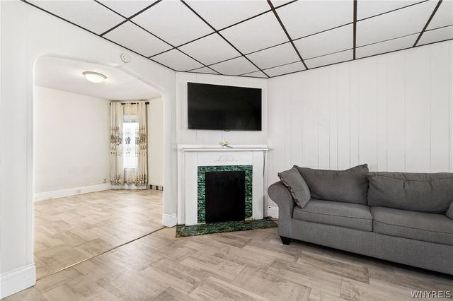 30 Arkansas Street, Buffalo, NY 14213