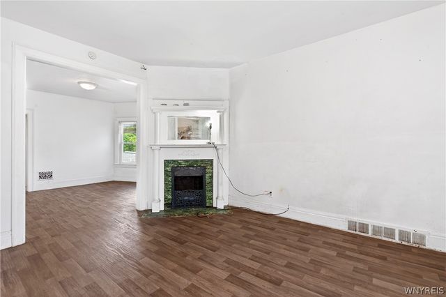 30 Arkansas Street, Buffalo, NY 14213