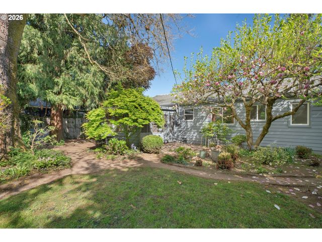 3270 WOOD Ave, Eugene, OR 97402