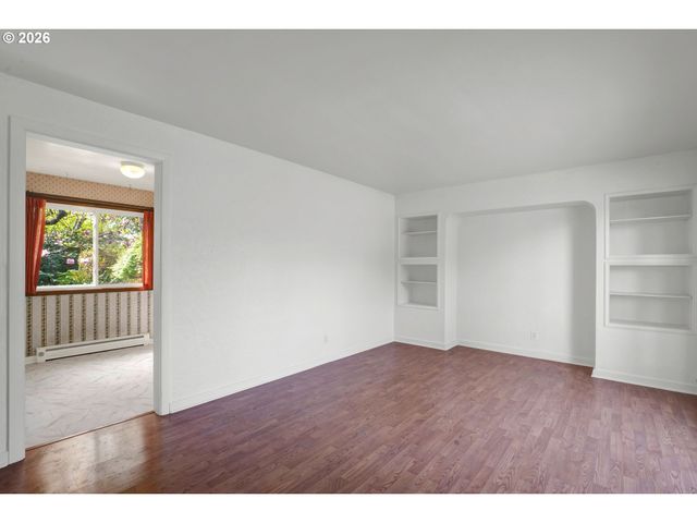 3270 WOOD Ave, Eugene, OR 97402