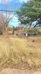 4422 Highland Street, Lancaster, TX 75134