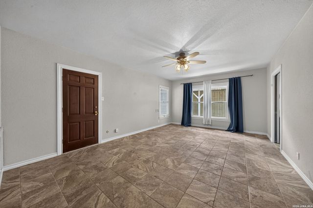2634 County Road 4713, Lacoste, TX 78039