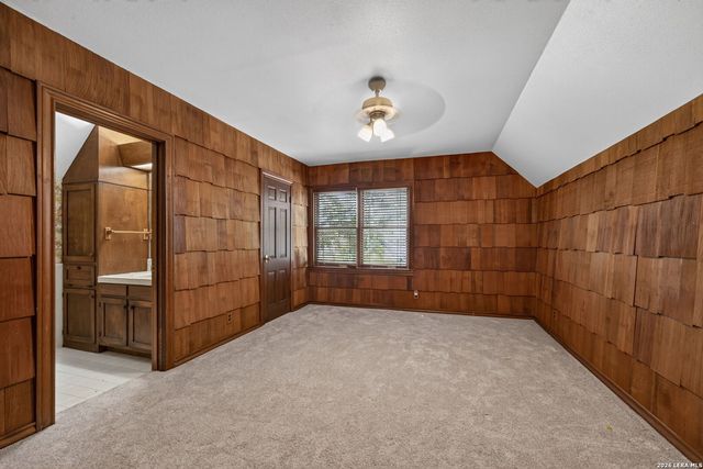 2634 County Road 4713, Lacoste, TX 78039