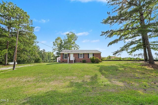 125 Surry Drive, Nashville, NC 27856