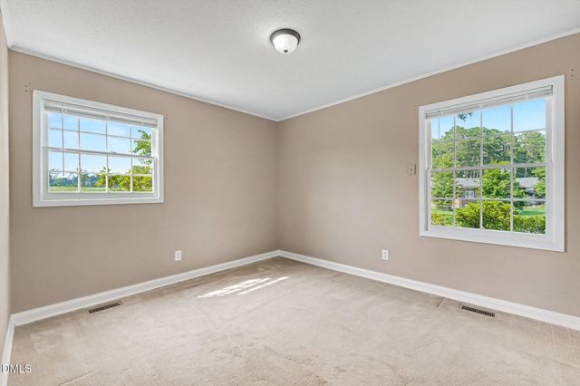 125 Surry Drive, Nashville, NC 27856