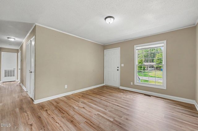 125 Surry Drive, Nashville, NC 27856