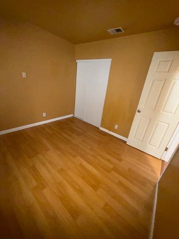 2815 Crescent Moon Ct, Ceres, CA 95307