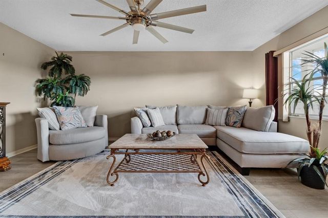 4026 Ventnor H Court 4026, Deerfield Beach, FL 33442