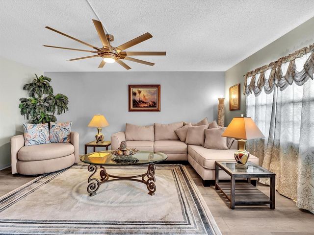 4026 Ventnor H Court 4026, Deerfield Beach, FL 33442