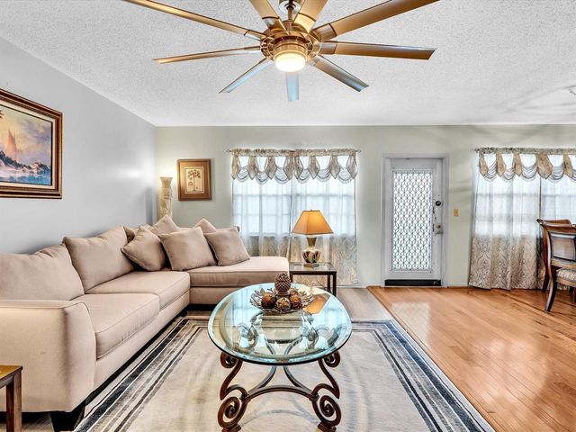 4026 Ventnor H Court 4026, Deerfield Beach, FL 33442