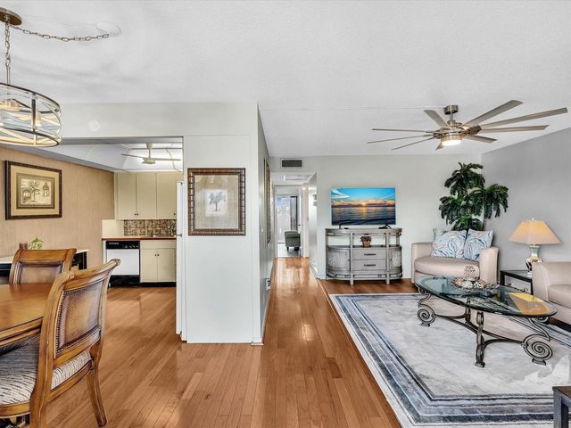 4026 Ventnor H Court 4026, Deerfield Beach, FL 33442
