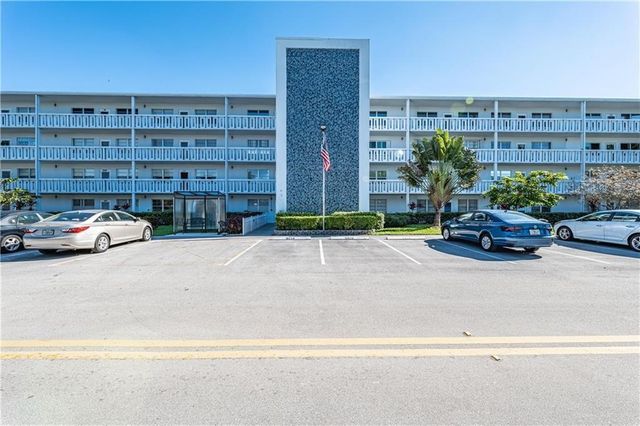 4026 Ventnor H Court 4026, Deerfield Beach, FL 33442