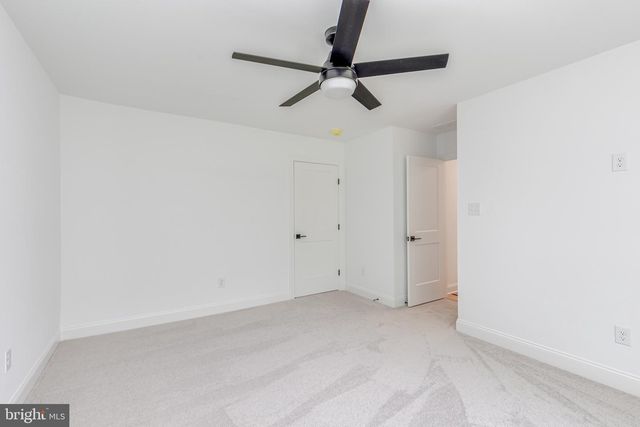 5 CUTTS DR, Tabernacle Twp, NJ 08088