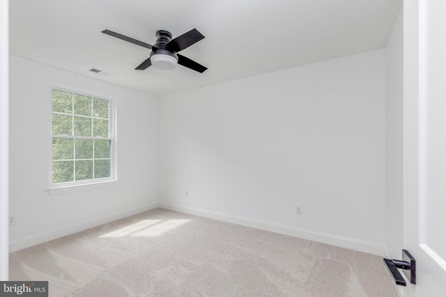 5 CUTTS DR, Tabernacle Twp, NJ 08088