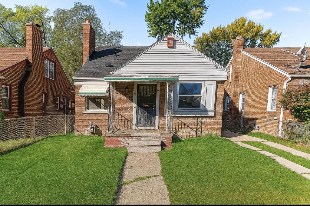 19711 Mansfield Street, Detroit, MI 48235