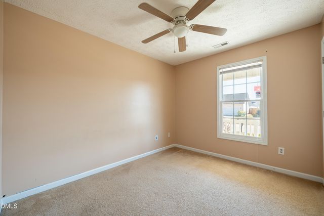 1476 Aultroy Drive, Fayetteville, NC 28306