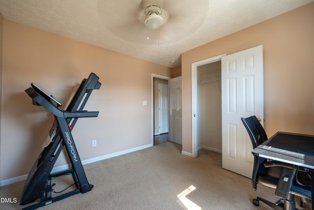 1476 Aultroy Drive, Fayetteville, NC 28306