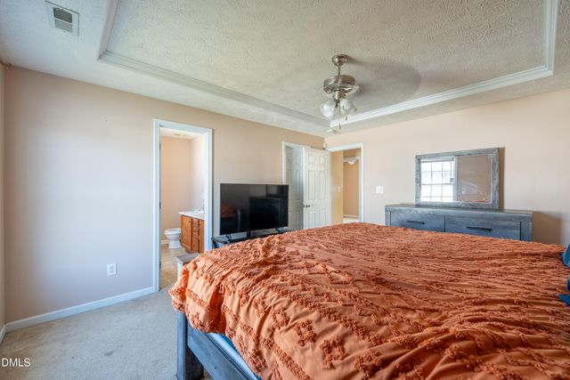 1476 Aultroy Drive, Fayetteville, NC 28306