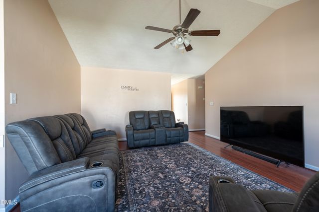 1476 Aultroy Drive, Fayetteville, NC 28306