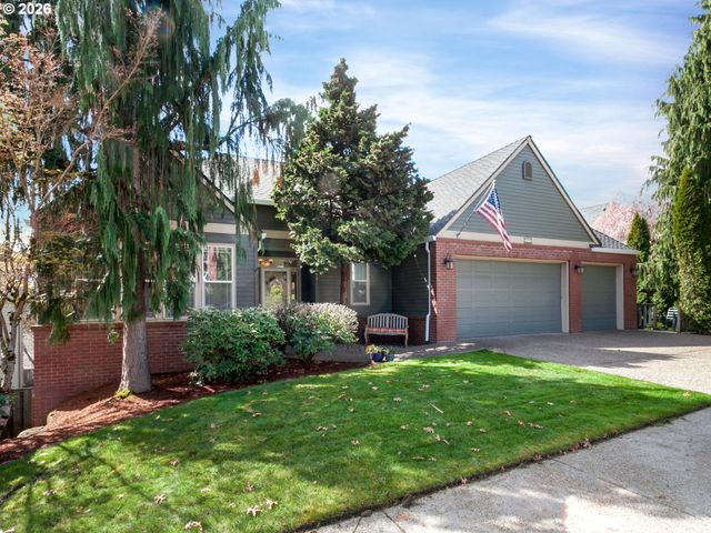 2130 ALPINE Dr, West Linn, OR 97068