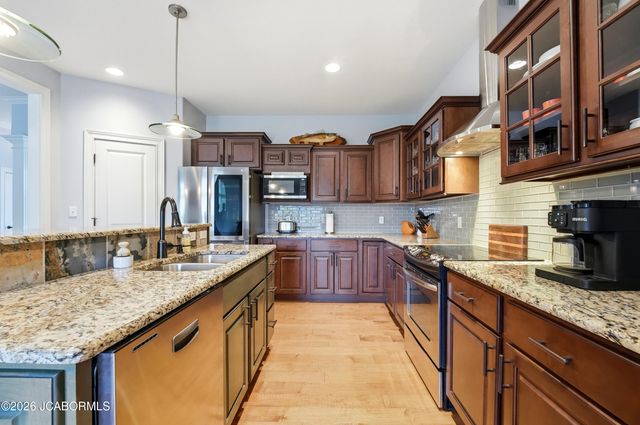 6400 UPPER BRIDLE BEND DRIVE, Columbia, MO 65201