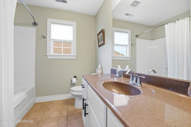 6400 UPPER BRIDLE BEND DRIVE, Columbia, MO 65201