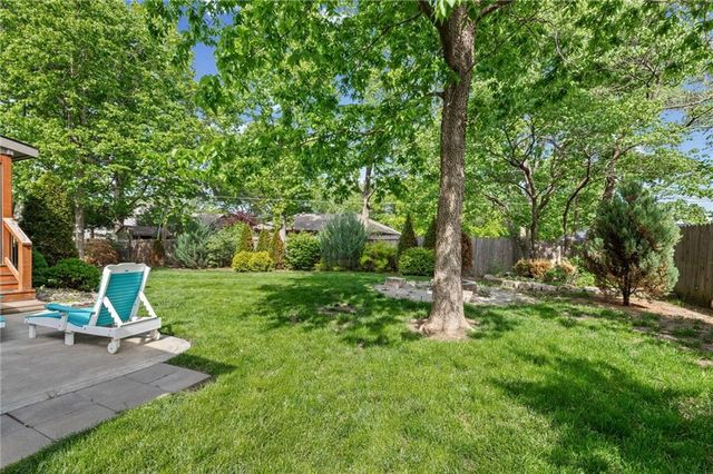 8119 NW Venita Street, Weatherby Lake, MO 64152