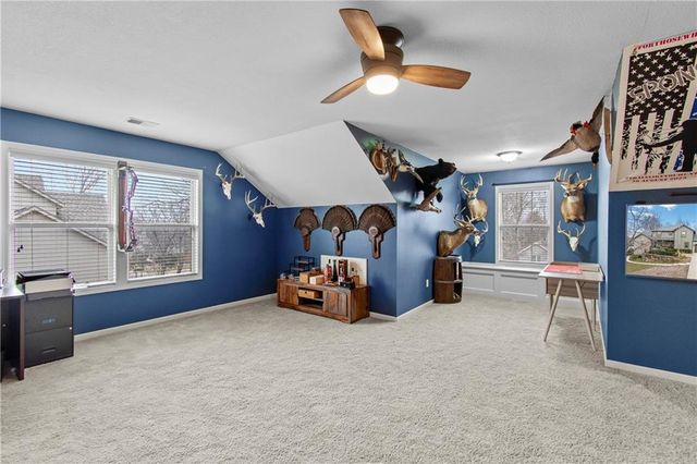 8119 NW Venita Street, Weatherby Lake, MO 64152