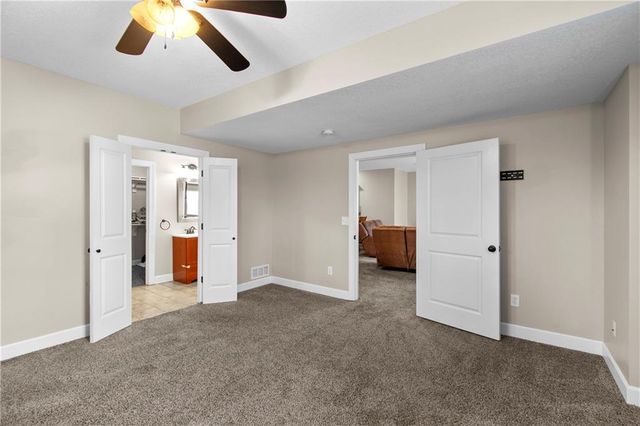 8119 NW Venita Street, Weatherby Lake, MO 64152