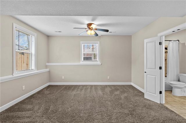 8119 NW Venita Street, Weatherby Lake, MO 64152