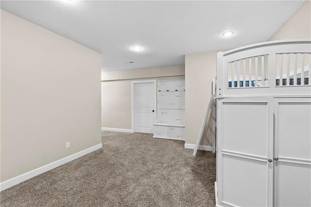 8119 NW Venita Street, Weatherby Lake, MO 64152