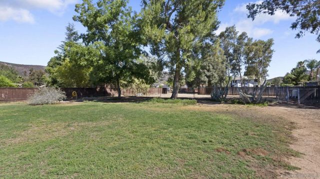 23546 Oriente Way, Ramona, CA 92065