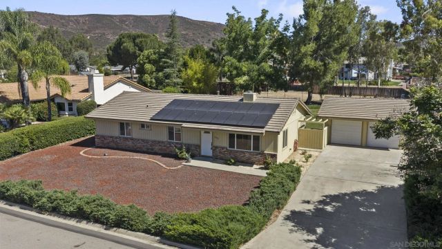 23546 Oriente Way, Ramona, CA 92065