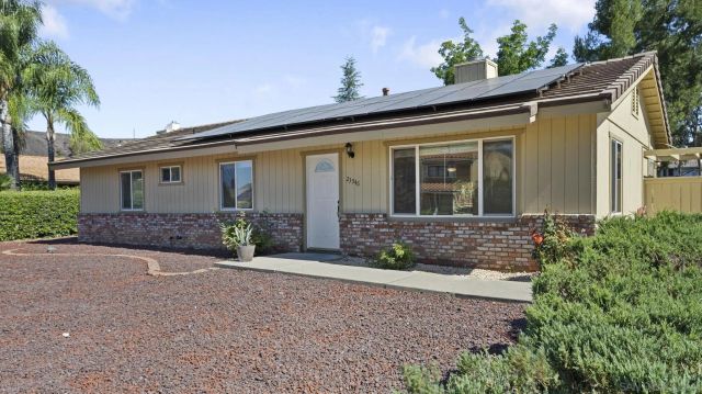 23546 Oriente Way, Ramona, CA 92065