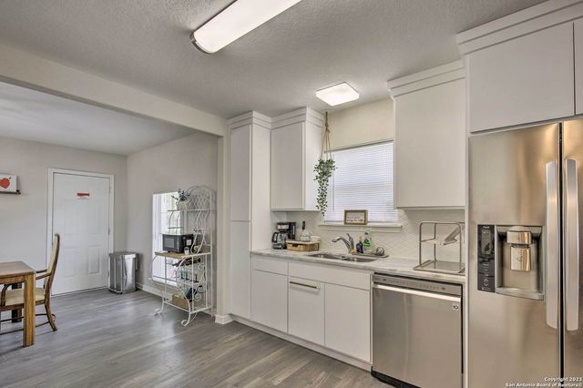428 BURCHAM AVE, San Antonio, TX 78221